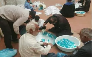 توزیع بیش از ۲ هزار ماسک و ۱۲۰۰ بسته بهداشتی به همت موکب امامزاده سید محمد (ع) دیباج