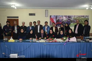 نشست صمیمی فرماندار ویژه ملایر با اصحاب رسانه
