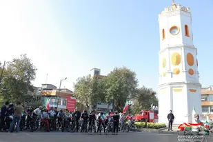 حضور موتورسواران و دوچرخه سواران در راهپیمایی ۱۳ آبان ساری