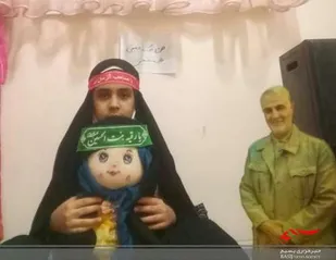 برگزاری مسابقه عروسک بسیجی من در روستای مومن آباد سرخه