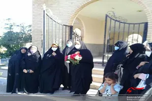 قبور پاک شهدا روستای افتر در سرخه گلباران شد