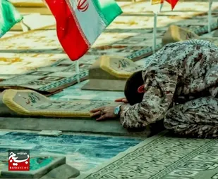 خلوتی با شهدا در بهشت هویزه+عکس