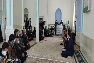 برگزاری میز خدمت ادارت شهرستان نهاوند در روستای زرامین علیا
