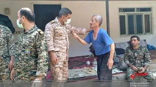 امداد رسانی سپاه و بسیج به سیل زدگان تنکابن
