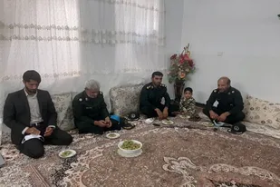 دیدارباخانواده شهدامشق عشق است