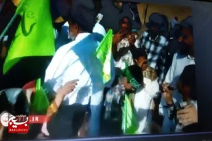 مداحی پسربچه سیستانی در جشن نیمه شعبان