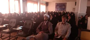 برگزاری دوره مهارت و اندیشه اسلامی در مرکز آموزشی امام صادق (ع) زنجان