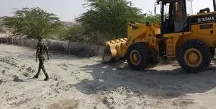 رفع تصرف ۱۳ هکتار از اراضی ملی در بندرعباس