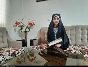 قرآن را محک درستی یا نادرستی اعمالم قرار داده ام