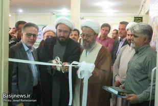 آیین افتتاح نمایشگاه عکس " صبح تیره رو " در دامغان