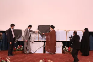 در گام دوم انقلاب باید به دنبال پیرایه&zwnj;زدایی باشیم
