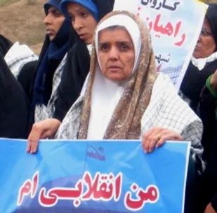 شهدا با سختی انقلاب را حفظ کردند