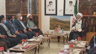 عرصه کرامت کل هستی انسان را در برمی گیرد