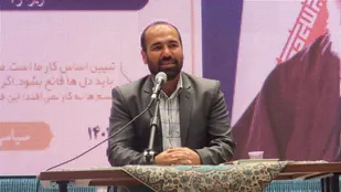 هدف جنگ ترکیبی دشمن، تغییر نظام ادراکی جوانان است/فتنه های دشمنان آزمون هایی است که انقلاب اسلامی را قوی تر می کند