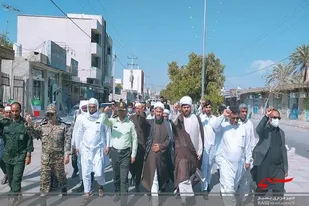 راهپیمایی علیه آشوبهای اخیر در نیکشهر