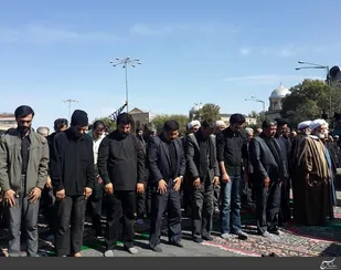 نماز ظهر عاشورا در همدان اقامه شد+تصاویر