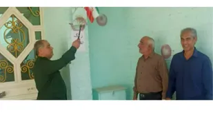 نواختن زنگ مهر و ایثار درسال تحصیلی جدید در مردرسه ۱۲فروردین گورک سادات&nbsp;