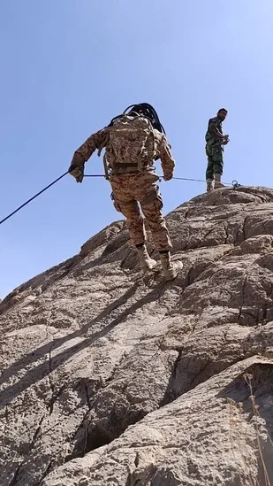 دوره کوهپیمایی و عملیات رزم و جستجو در کوهستان برای بسیجیان شهر درچه