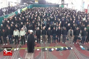 اقامه نماز ظهر عاشورا در بهار برگزار شد
