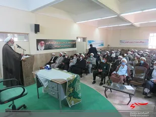 فلسفه وجودی حوزه های علمیه آگاه سازی مردم است
