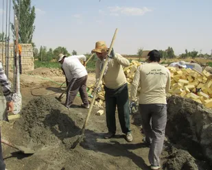 فعالیت 13 گروه جهادی در روستاهای محروم رزن