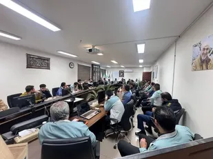 برگزاری جلسه تبیین و روشنگری با عنوان &laquo;فرای خدمت&raquo;در فولاد سفیددشت