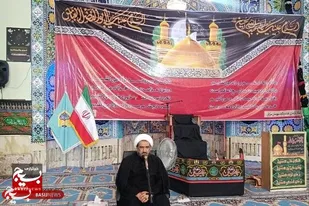 مکتب عاشورا، مدرسه درس&zwnj;آموز ایثار و وحدت میان امت اسلامی است