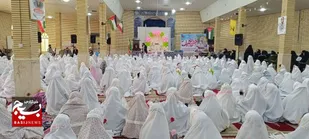 ۶۷۰ دانش&zwnj;آموز دختر گتوند جشن تکلیف گرفتند