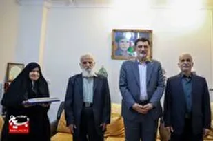 دیدار قاضی زاده هاشمی با خانواده های معظم شاهد و ایثارگران