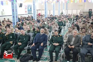 برگزاری مراسم سالروز عملیات والفجر ۸ و روز حفاظت اطلاعات در لشکر ۲۹ حضرت نبی اکرم (ص)