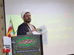 قرآن مبنا و رمز بقای انقلاب اسلامی است