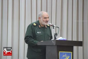 بازدارندگی بالای نظام اسلامی به برکت وجود نیروهای مسلح پا به کار است /باید بستر را برای حضور مردم فراهم کنیم