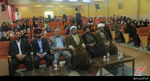برگزاری کارگاه آموزشی ویژه مادران به عنوان یک روز برای دخترم در سطح شهر بهارستان