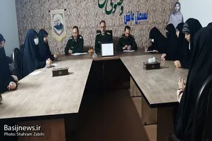برگزاری جلسه شورای حوزه فاطمه الزهرا (س) با حضور فرمانده سپاه ملایر
