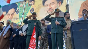 مردم  خمینی شهر تا آخرین لحظه پای آرمان&zwnj;های انقلاب ایستاده&zwnj;اند