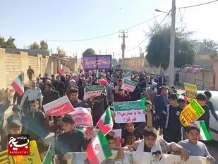 ده نودی های گتوندی در راهپیمایی ۲۲بهمن حماسه آفریدند
