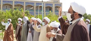 تجمع اعتراضی طلاب وروحانیون هرمزگان در محکومیت هتک حرمت به پیامبر رحمت (ص)