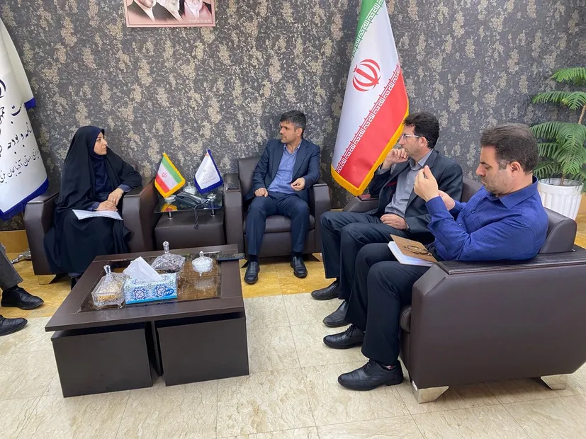 دیدار مدیرکل کتابخانه‌های عمومی آذربایجان‌ غربی با مدیرکل سازمان مدیریت و برنامه‌ریزی استان
