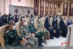 حضور فعال خواهران بسیجی حوزه مقاومت کوثر زاهدان در مراسم محوری زنان و دفاع مقدس