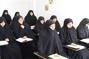 فعالیت های خواهران طلبه جهادگر در مقابله با ویروس کرونا تشریح شد