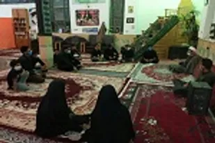 میز خدمت توسط  پایگاه منصوره حوزه نرجس (س) در زاهدان برگزار شد