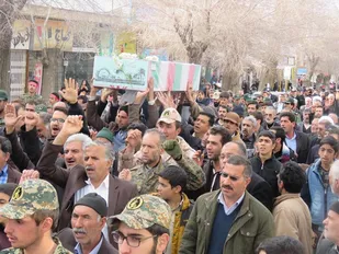 مراسم استقبال از شهدای گمنام در شهر بروجن برگزار شد