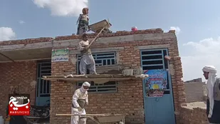 فعالیت ۱۲۱ گروه جهادی سپاه خاش در طرح&zwnj;های محرومیت&zwnj;زدایی همزمان با هفته دفاع مقدس