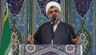 سپاه بازوی قدرتمند رهبر انقلاب و مورد حمایت ملت ایران است