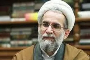کانون&zwnj;های مساجد الگوهای دینی اقتصاد مقاومتی را برای مردم تبیین کنند
