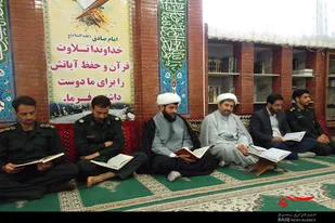 محفل انس با قرآن در سپاه ناحیه تویسرکان