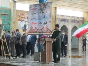 برگزاری غبار روبی وعطرافشانی مزارشهدا درشوشتر