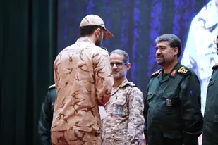 گزارش تصویری مراسم &laquo; عهد سربازی &raquo; تجلیل از سربازان نمونه سازمان بسیج