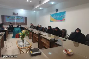 رونمایی و نقد و بررسی کتاب به مناسبت هفته بسیج در کبودراهنگ