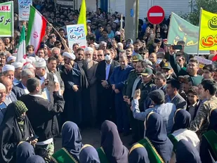 راهپیمایی مردم ولایتمدار کلاله در روز 22 بهمن